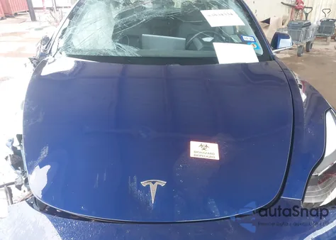2018 Tesla Model 3 Long Range/Mid Range from USA, damaged, VIN 5YJ3E1EA2JF014667